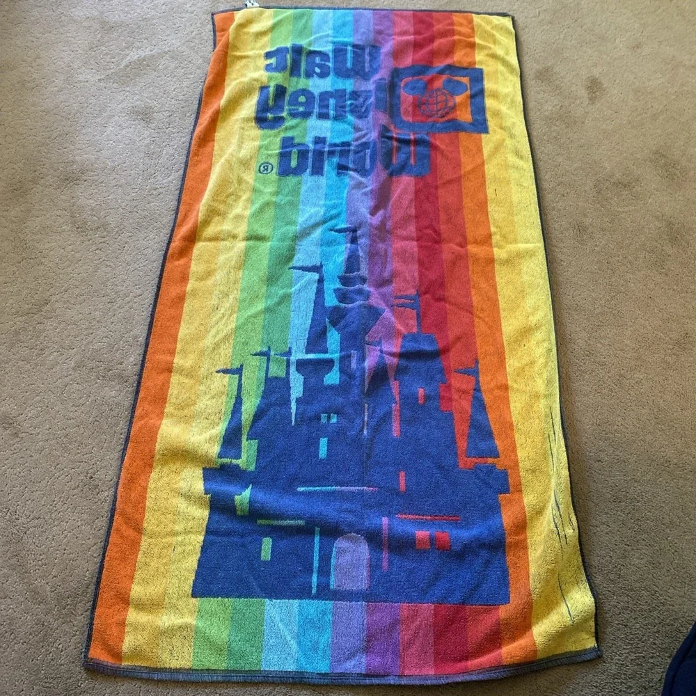 Vintage 80's Walt Disney Beach Towel Rainbow Castle Cotton 50